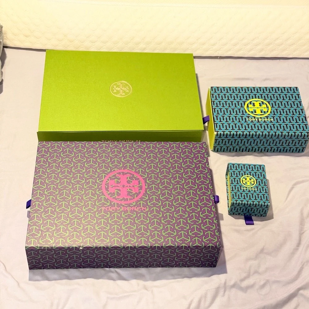 Tory Burch Box Green Large - Picture 1 of 4